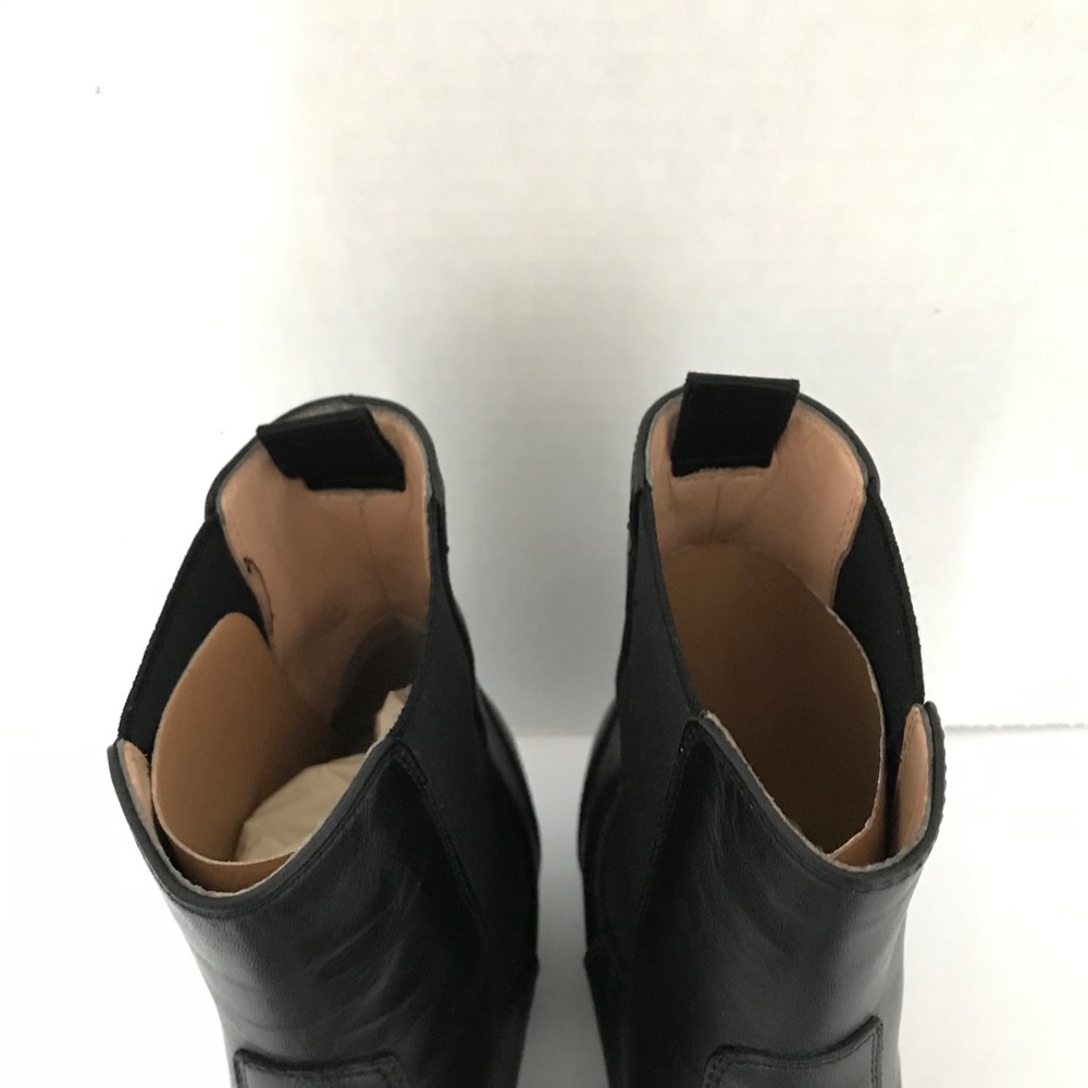 SOLD Gianvito Rossi Milano Austin VIP Black Bootie - Picture 5 of 12